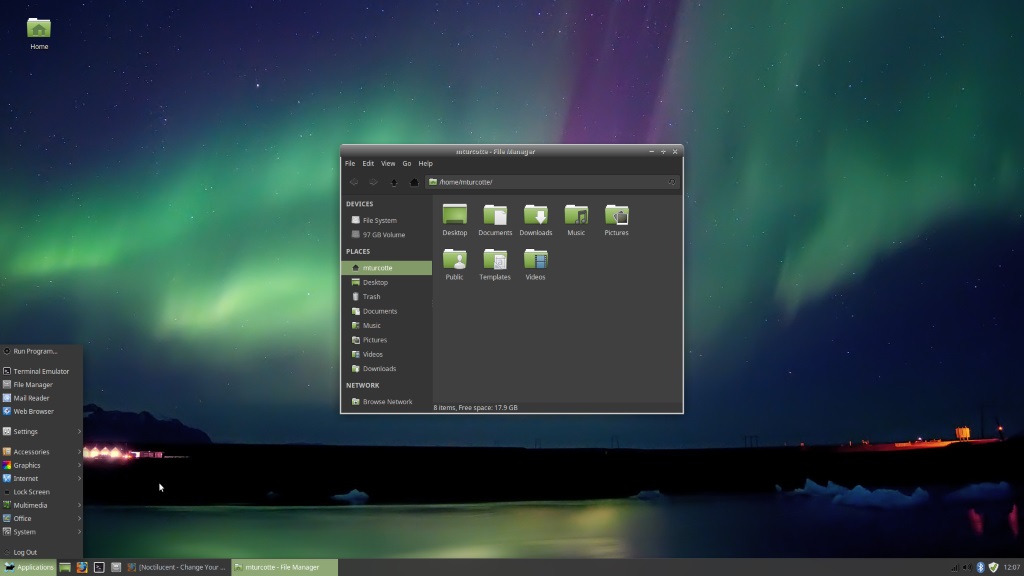 LinuxMint Themed Desktop XFCE